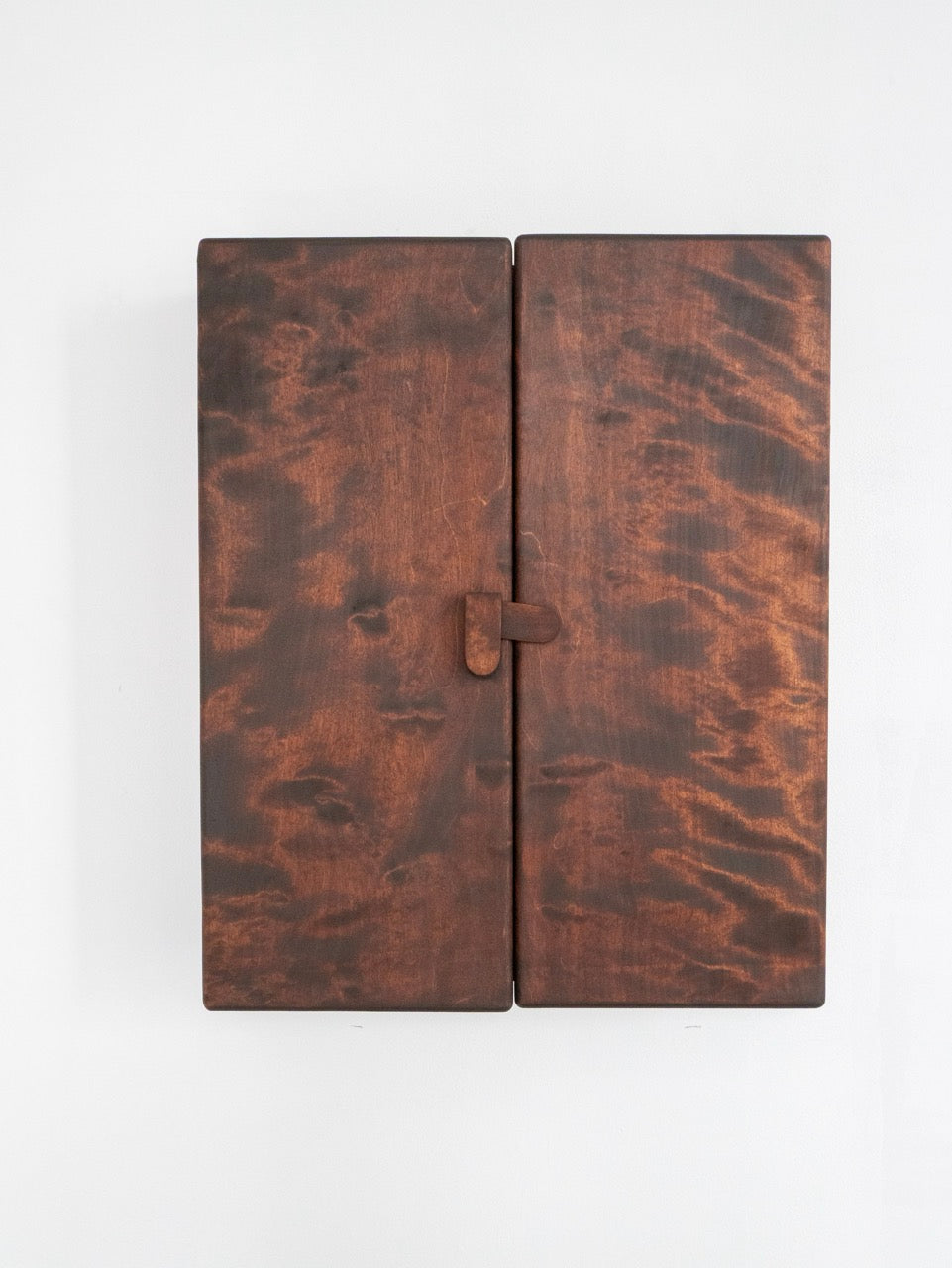 Favn Cabinet